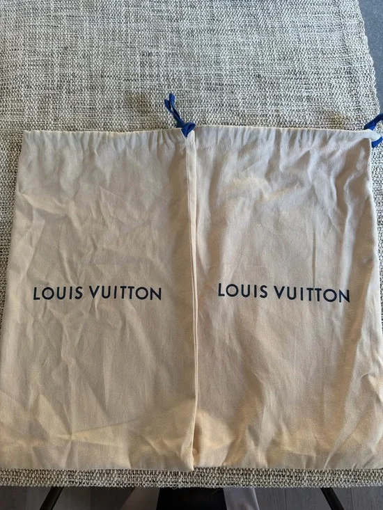 Louis Vuitton Black Leather Lace-Up Ankle Boots with Gold LV Emblem Size 38 - Picture 7 of 8